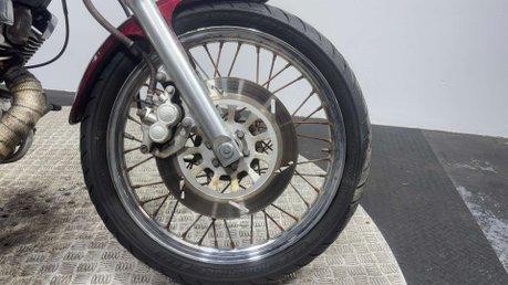 Yamaha XV 400 1995 37k running project bike spares or repair cruiser 400cc 13