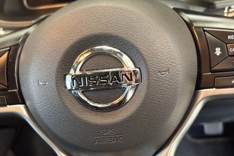 Nissan LEAF 40kWh N-Connecta Hatchback 5dr Electric Auto (150 ps) 40