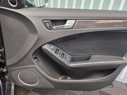 Audi RS4 4.2 FSI V8 Estate 5dr Petrol S Tronic quattro Euro 5 (450 ps) 11