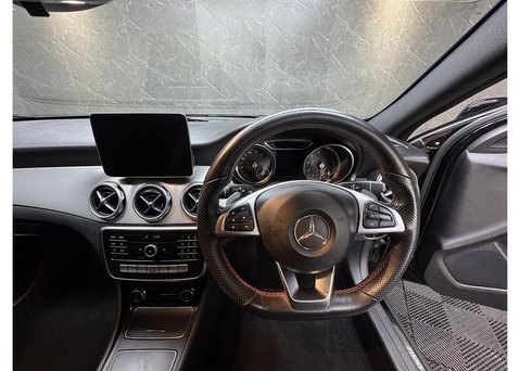 Mercedes-Benz GLA 1.6 GLA200 AMG Line Edition SUV 5dr Petrol 7G-DCT Euro 6 (s/s) (156 ps) 59