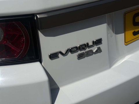 Land Rover Range Rover Evoque 2.2 SD4 Pure Tech Coupe 3dr Diesel Auto 4WD Euro 5 (s/s) (190 ps) 39