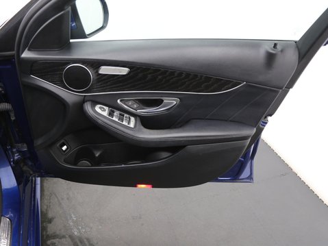 Mercedes-Benz C Class 2.0 C220d AMG Line (Premium) G-Tronic+ Euro 6 (s/s) 4dr 19