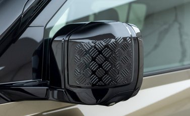 Land Rover Defender 110 D250 First Edition 26