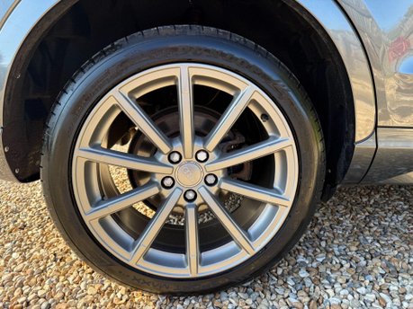 Audi Q3 2.0 TDI S line Plus S Tronic quattro Euro 6 (s/s) 5dr 14