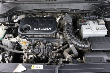 Hyundai KONA PREMIUM 45