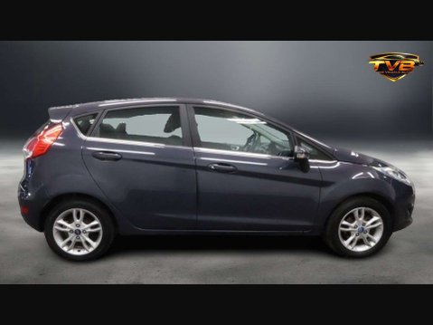 Ford Fiesta 1.2 Fiesta Zetec 5dr *NATIONAL DELIVERY* 2