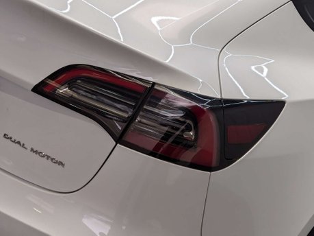 Tesla Model 3 Model 3 Long Range AWD 4WD 4dr 41