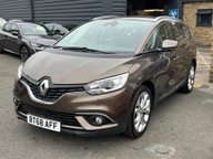 Renault Grand Scenic ICONIC TCE 1