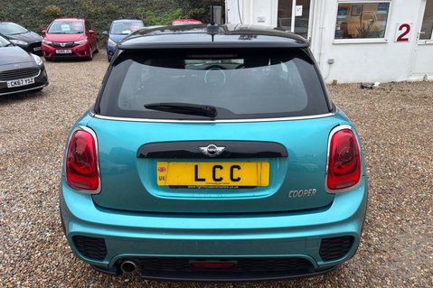 Mini Hatch COOPER 1.5 CHILLI LOOK! JUST 46000 MILES! SERVICE HISTORY! MINI CONNECTED 12