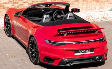 Porsche 911 Turbo S Cabriolet (992) 11