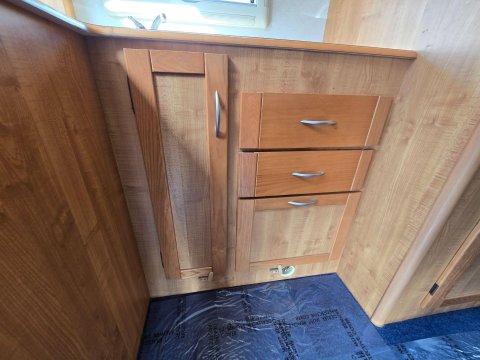 Auto-Trail Chieftain Motor Home 58