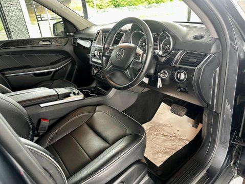 Mercedes-Benz GL Class 3.0 GL350 V6 BlueTEC AMG Sport G-Tronic+ 4WD Euro 6 (s/s) 5dr 42