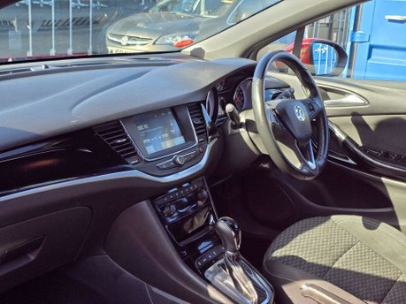 Vauxhall Astra 1.4i Turbo SRi Hatchback 5dr Petrol Auto Euro 6 (s/s) (150 ps) 22