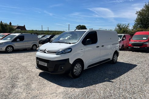 Citroen Dispatch MWB L2H1 Low Roof Enterprise 3100 Air Con Nav Sens