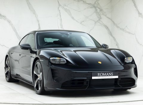 Porsche Taycan Turbo S 1