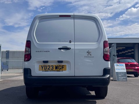 Peugeot Partner 1.5 BlueHDi 950 Professional Premium + Long Panel Van 6dr Diesel Manual LWB 14