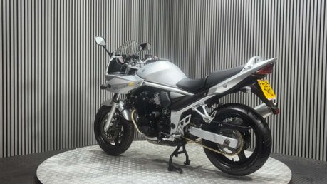 Suzuki Bandit 2005 18K NEW MOT IDEAL FIRST BIG BIKE A2 650CC COMMUTER BIKE 8