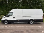 Iveco Daily 35S14V Hi-Matic Panel Van - Air Con / Auto / Car Play 7