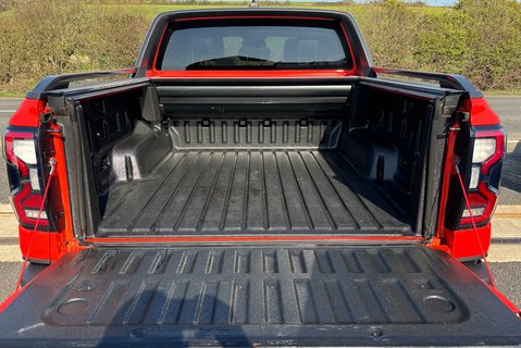 Ford Ranger 3.0 T Raptor Ecoboost - Electric Roller Shutter 12