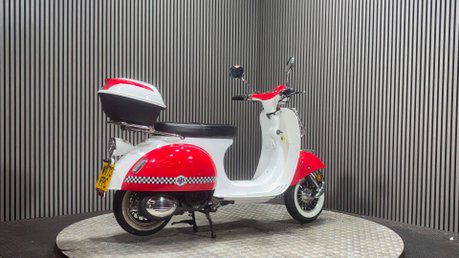 Ajs MODENA 2023 ONLY 3K LEARNER SCOOTER 125CC 1 OWNER NEW MOT SERVICED 4