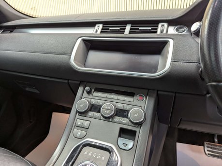 Land Rover Range Rover Evoque 2.0 Range Rover Evoque HSE Dynamic Si4 290 Auto 4WD 5dr 57
