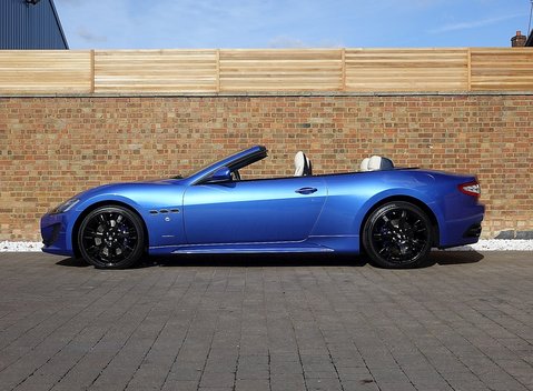 Maserati Grancabrio Sport 7