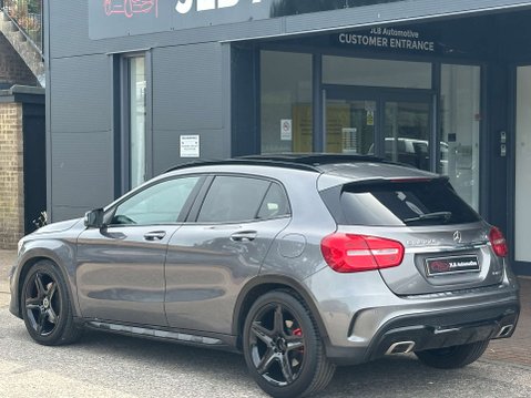 Mercedes-Benz GLA 2.1 GLA 220 AMG Line Premium+CDi 4Matic Auto 4WD 5dr 13