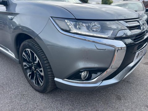 Mitsubishi Outlander 2.0h 12kWh GX4h CVT 4WD Euro 6 (s/s) 5dr 11