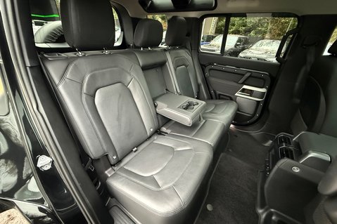 Land Rover Defender 110 110 XS EDITION D250 3.0 LITRE MHEV - BLACK PACK -SIDE STEPS -PAN ROOF  33