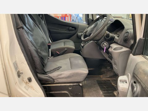 Nissan NV200 1.5 dCi Acenta Panel Van 6dr Diesel Manual SWB Euro 5 (AC) (90 ps) 4