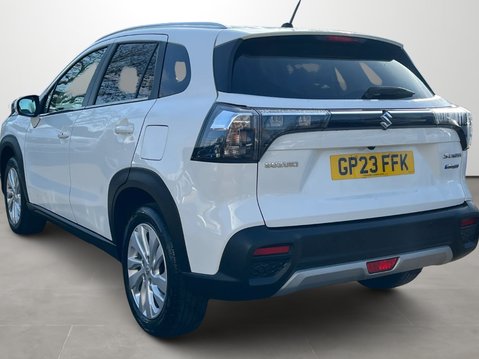 Suzuki S-Cross 1.4 Boosterjet 48V Hybrid Motion 5dr 3