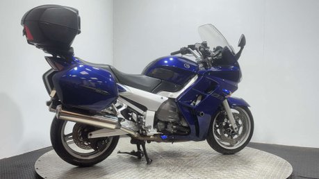 Yamaha FJR1300 2005 49K FULL LUGGAGE NEW MOT NEW TYRES SERVICED 3