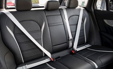 Mercedes-Benz GLC 63 S 4Matic 13