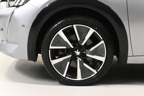 Peugeot 208 208 GT Ev 5dr 42