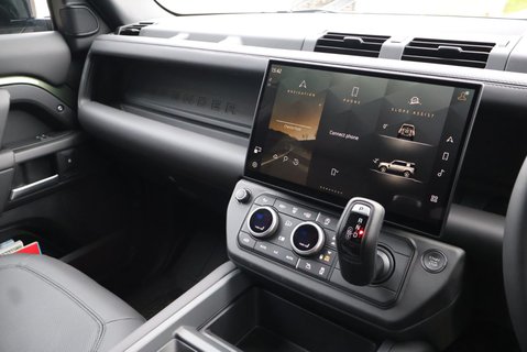 Land Rover Defender 110 BRAND NEW HARD TOP X-DYNAMIC HSE 350 WITH A GENUINE REAR SEAT CONVERSION  20