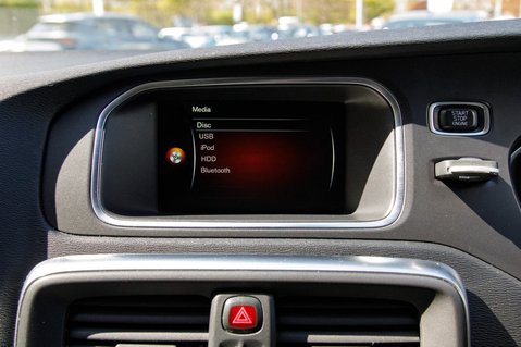 Volvo V40 D3 INSCRIPTION 25