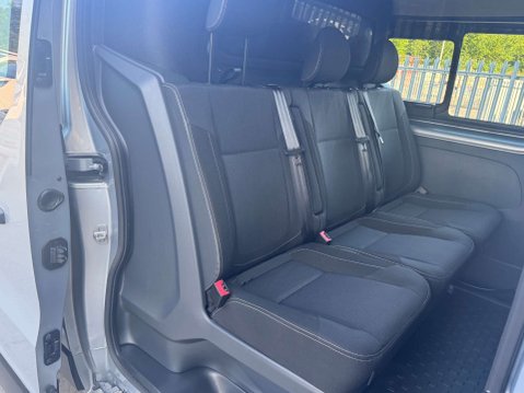 Renault Trafic 2.0 dCi Blue LL30 Sport Crew Van Double Cab 6dr Diesel Manual L2 H1 Euro 6 8