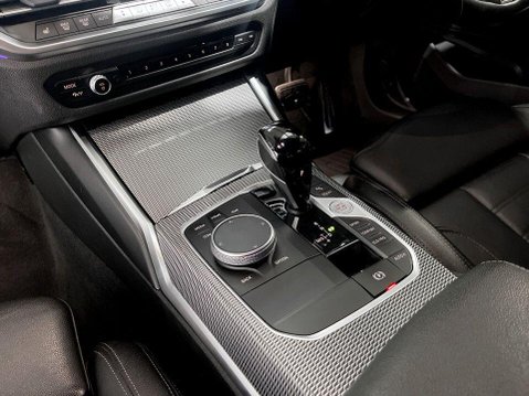 BMW 3 Series 2.0 320i M Sport Saloon 4dr Petrol Auto Euro 6 (s/s) (184 ps) 1 Owner - Se 17