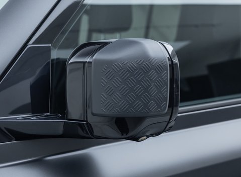 Land Rover Defender 110 V8 CARPATHIAN EDITION Urban 36