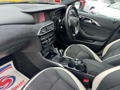 Infiniti Q30 1.5d Sport Euro 6 (s/s) 5dr 29