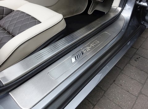 Mercedes-Benz SLS AMG GT Roadster 14