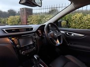 Nissan Qashqai 1.6 Qashqai Tekna dCi CVT 5dr 22