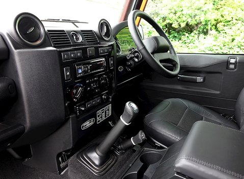 Land Rover 90 Adventure 6