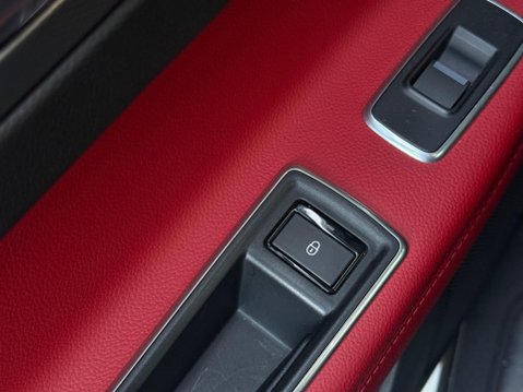 Jaguar XF 2.0d R-Sport Auto Euro 6 (s/s) 4dr 61