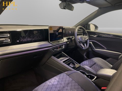 Volkswagen Tiguan 1.5 TSI eHybrid 19.7kWh R-Line SUV 5dr Petrol Plug-in Hybrid DSG Euro 6 (s/ 15