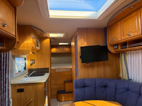 Concorde Charisma CONCERTO I695 4 BERTH 3.0 DIESEL COMPACT LUXURY A-CLASS RHD 27