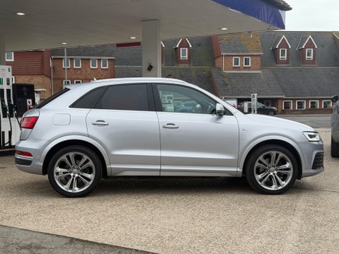 Audi Q3 TFSI QUATTRO S LINE PLUS 6