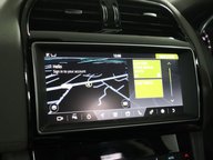 Jaguar F-Pace PORTFOLIO AWD 38