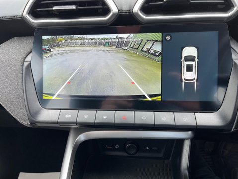 MG ZS 1.5 Hybrid+ SE Auto Euro 6 (s/s) 5dr 11