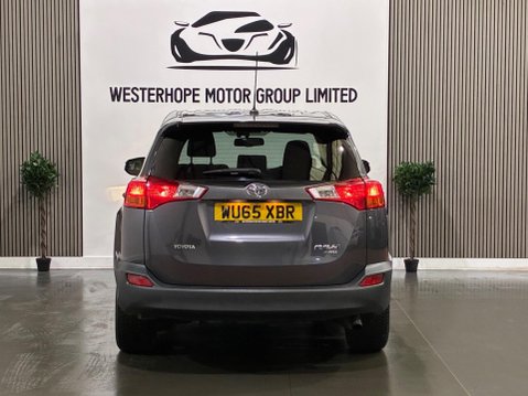Toyota Rav4 2.0 D-4D Icon 4WD Euro 5 (s/s) 5dr 22